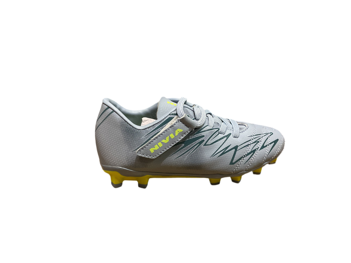 Nivia Encounter 11.0 FootBall Stud Kids