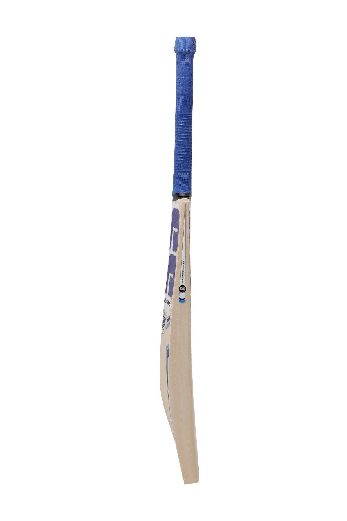 SS Magnet SH Cricket Bat made from budget-friendly Kashmir willow, featuring a traditional profile and short handle.
