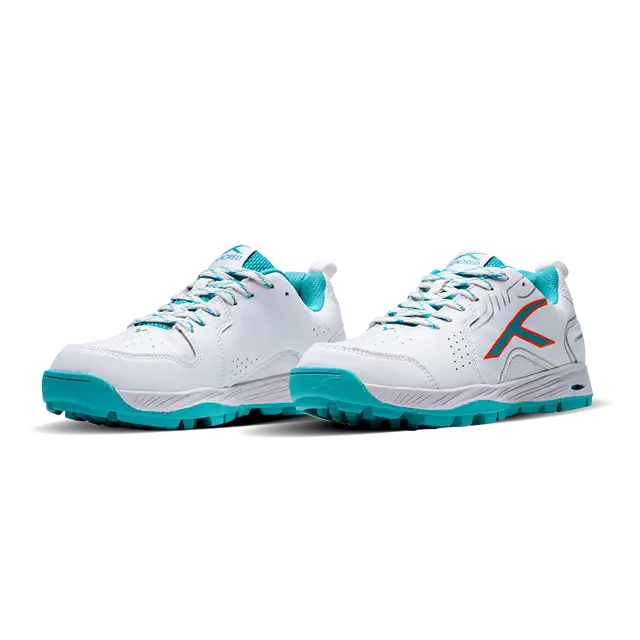 Hundred Pitch Force Cricket Shoes